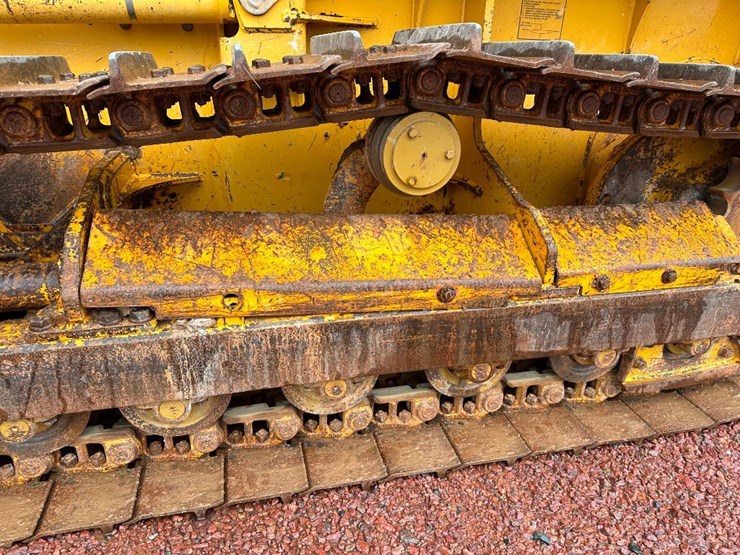 2012-deere-450j-lt-image-10