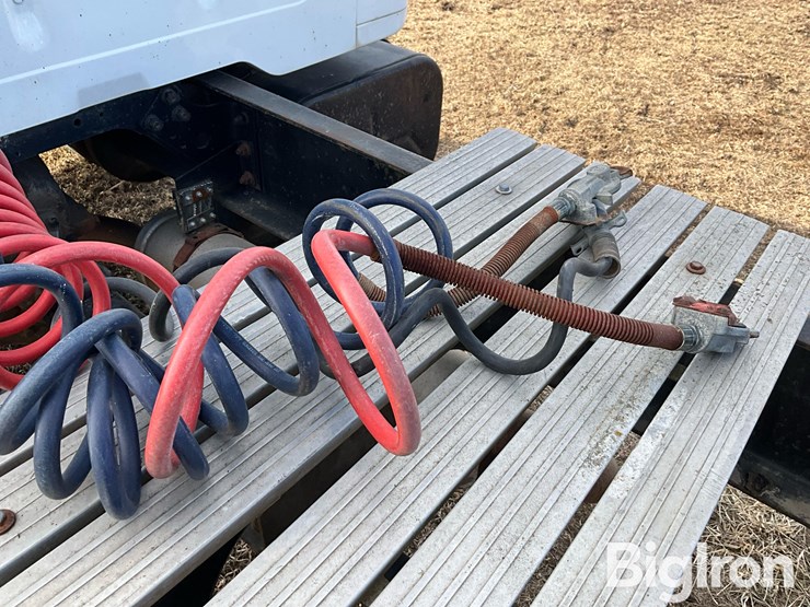 1997-international-4900-image-12