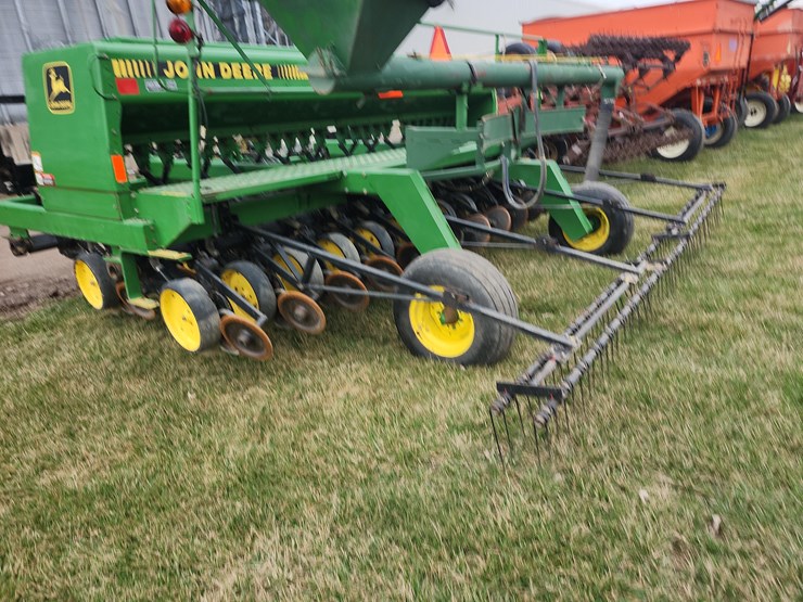 john-deere-750-image-5