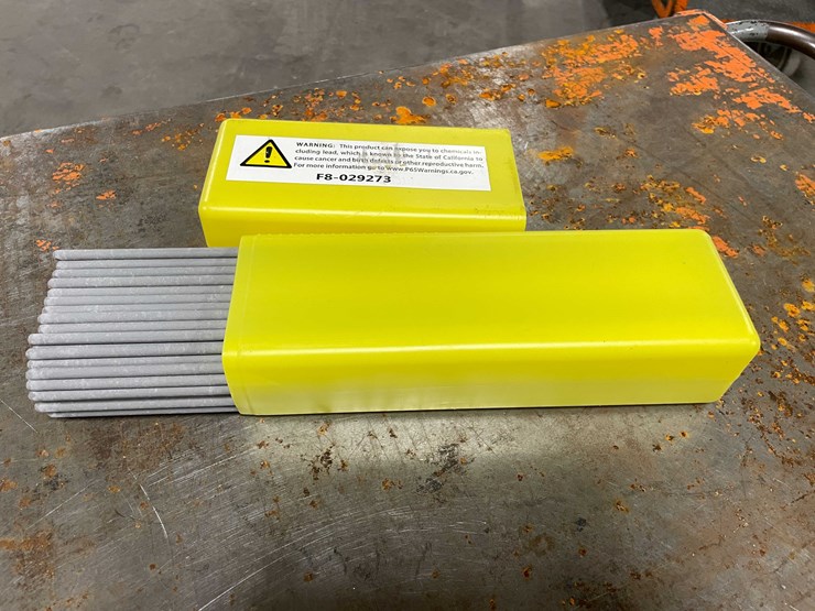 #2329-•-new-10lb-of-1/8-welding-arc-sticks-(cw)-image-1