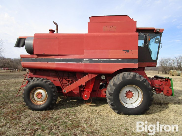1992-case-ih-1680-image-4