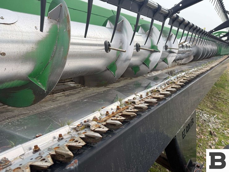 john-deere-635f-image-14