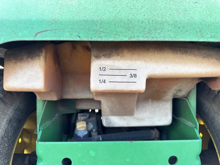 john-deere-340-image-6