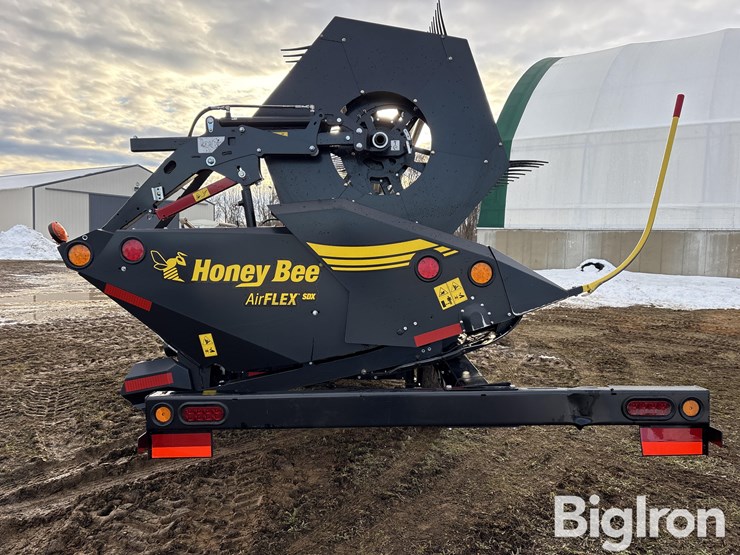 2023-case-ih-8250-image-4