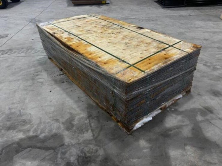 qty-of-(100)-3.5-ft-x-7-ft-6-gauge-wire-mesh-image-7