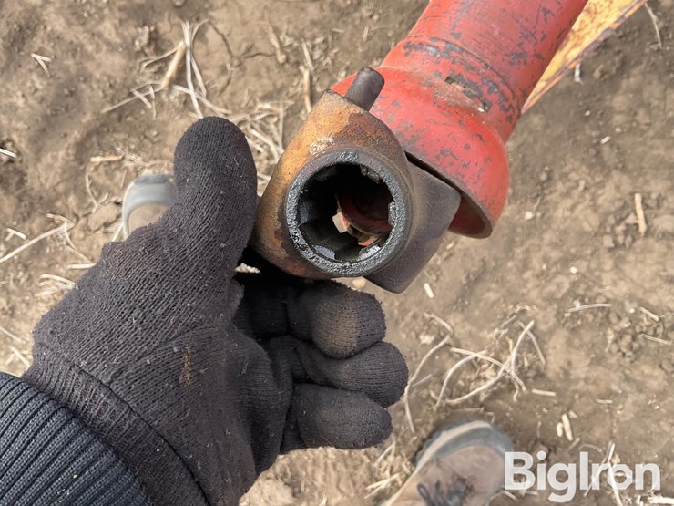 new-holland-791-image-11