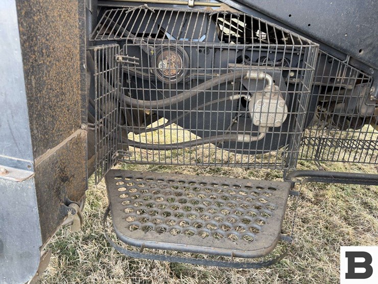 2008-case-ih-7010-image-67