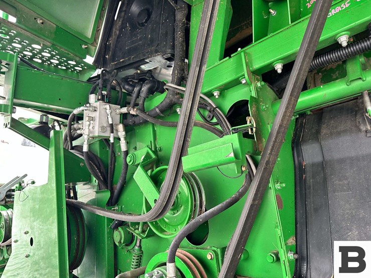 2011-john-deere-9870-sts-image-68