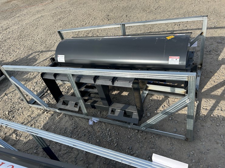 #2024-•-unused-jct-84"-angle-broom-inv#-40725-image-2