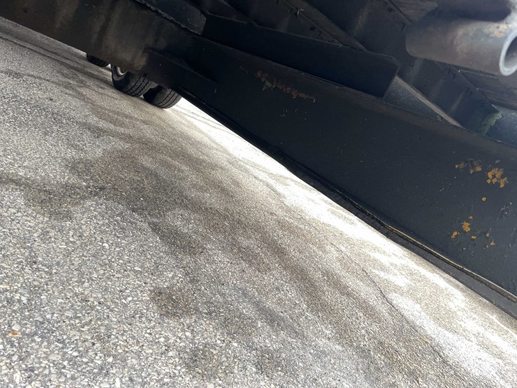 #1434-•-1977-miller-tilt-bed-trailer-(has-wi-title)-(of)-image-25