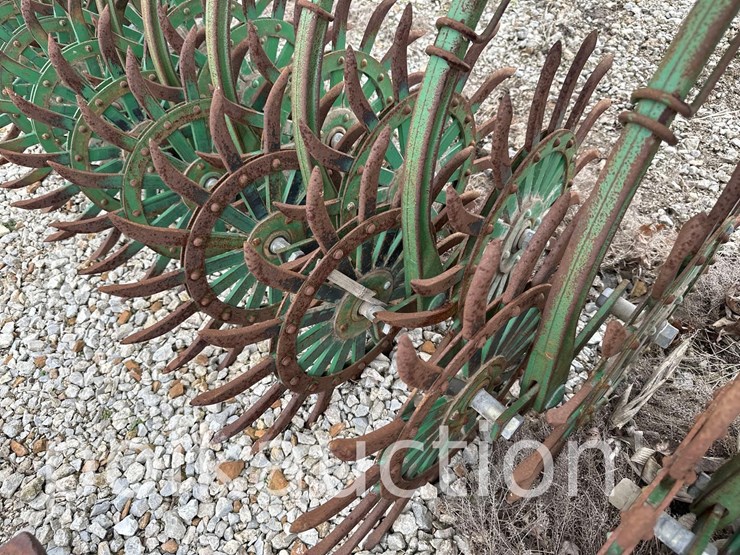 john-deere-400-image-5