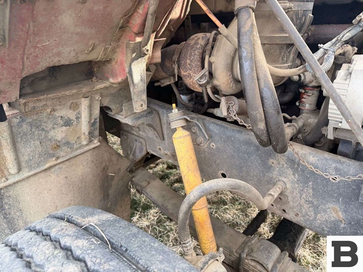 1985-international-s2300-image-22