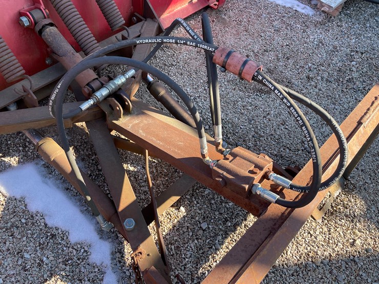 #6077-•-universal-mount-skidsteer-snow-pusher-image-6