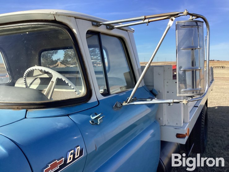 1962-chevrolet-c60-image-11