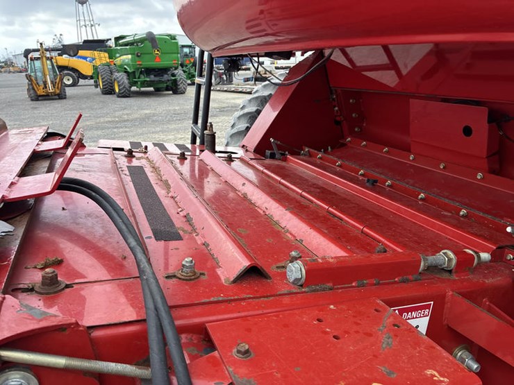 2008-case-ih-2588-image-28