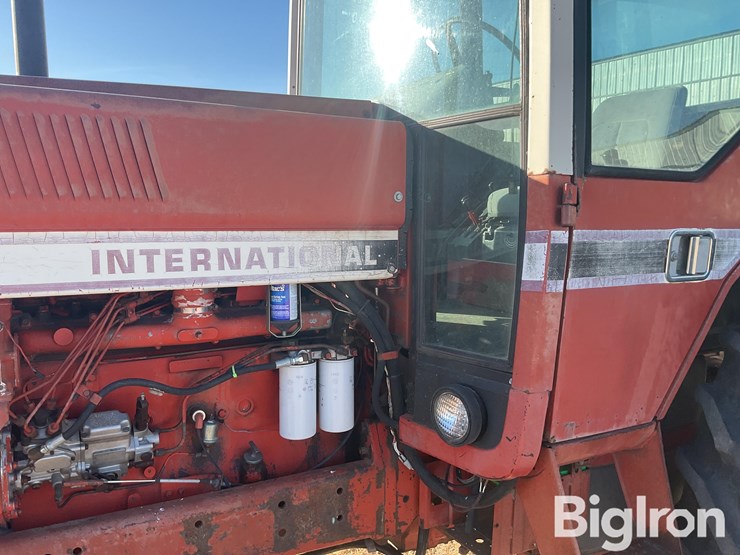 1977-international-1486-image-13