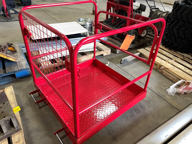 #2287-•-forklift-platform-basket-with-fork-pockets-(walle)-image-1