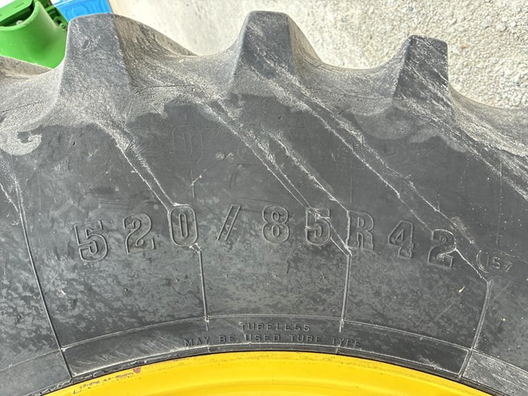 2014-john-deere-s660-image-30