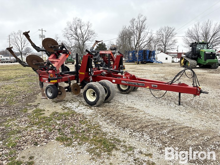 case-ih-2500-image-3