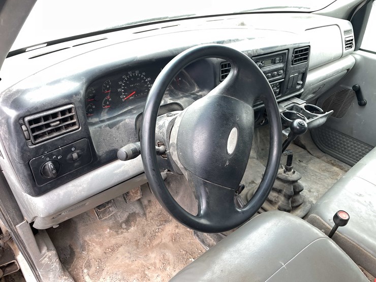 2006-ford-f650-xl-image-54