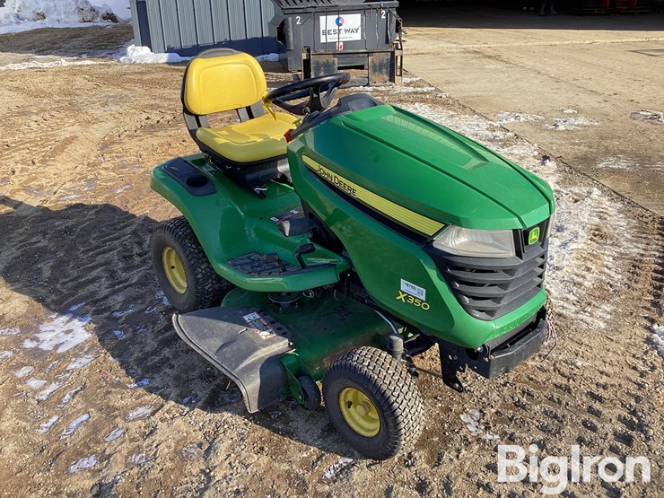 2022-john-deere-x350-image-3