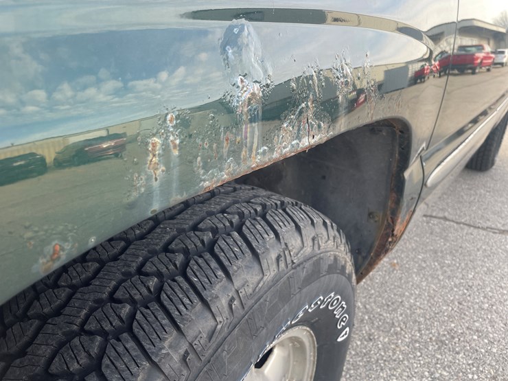 #1430-•-2002-green-gmc-sierra-(has-wi-title)-(of)-image-37