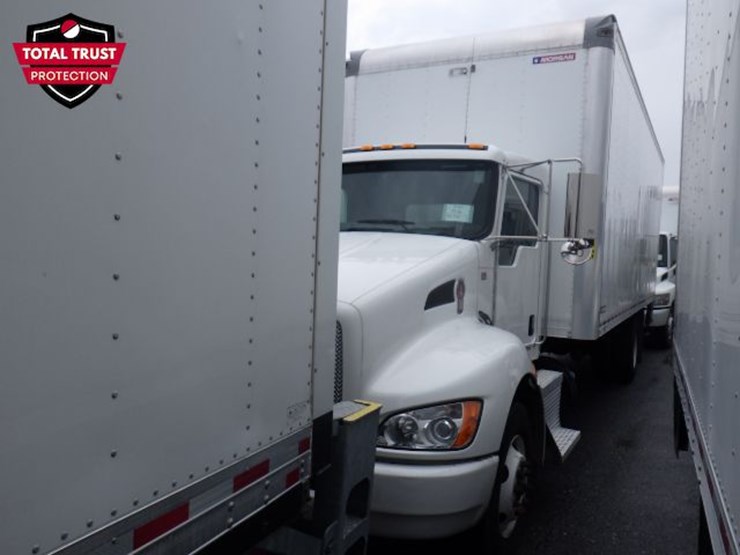 2022-kenworth-t270-image-1