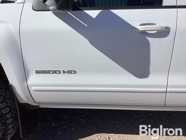 2019-chevrolet-silverado-2500-image-17