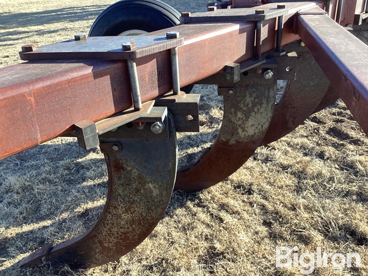 hiniker-vp-11-shank-ripper-image-17