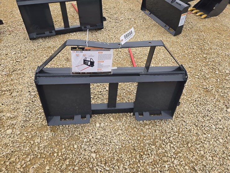 #8088-•-new-landhonor-skid-steer-bale-spear-image-3