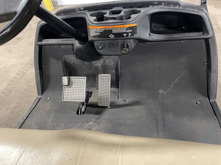 #1444-•-yamaha-golf-cart-(d)-image-12