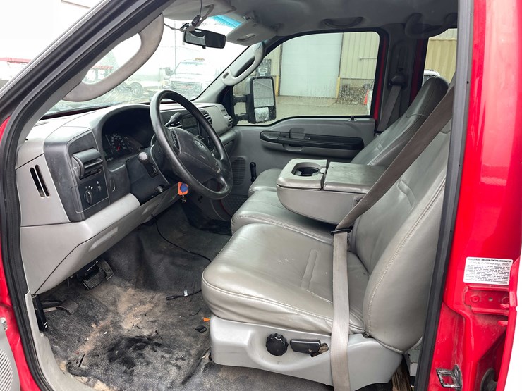 2006-ford-f350-xl-image-49