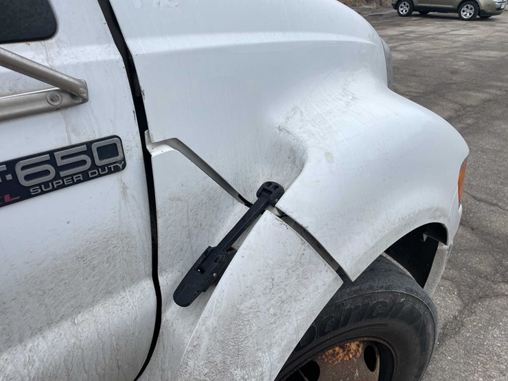 2006-ford-f650-xl-image-18