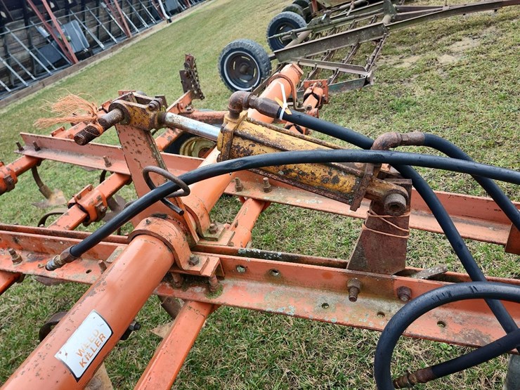 tag-#132,-10'-ac-field-cultivator-image-10
