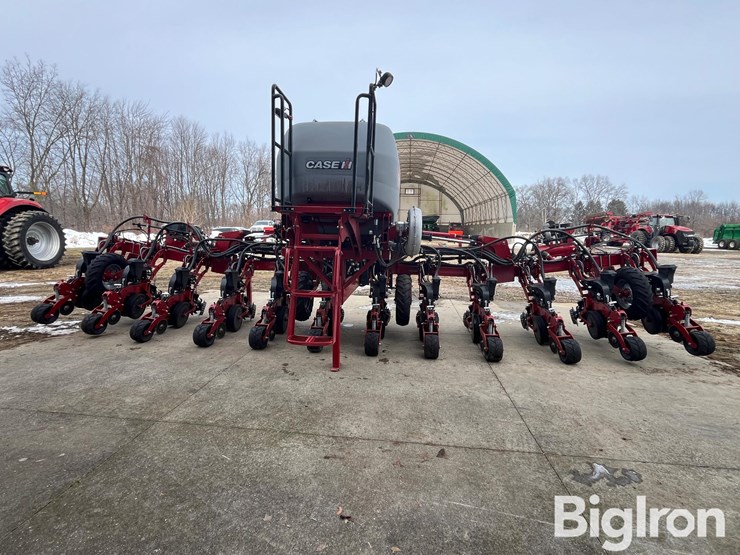 2022-case-ih-2022-image-6
