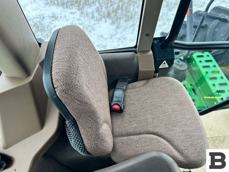 2011-john-deere-9530-image-161