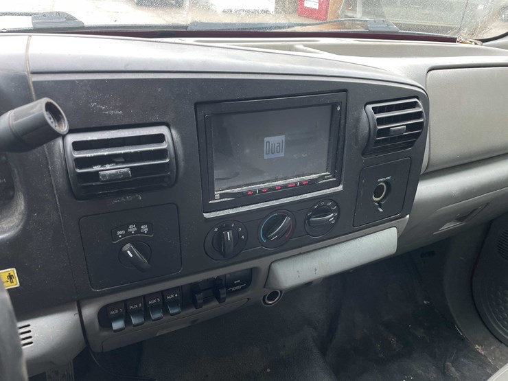 2006-ford-f350-xl-image-53