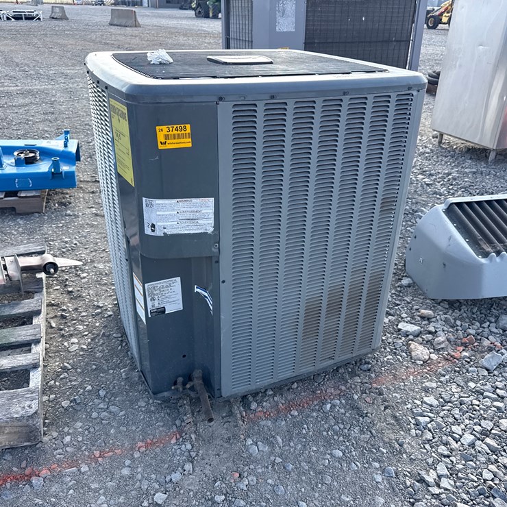 #4257 • 14 Series 4-Ton Air Conditioning Unit INV# 37498