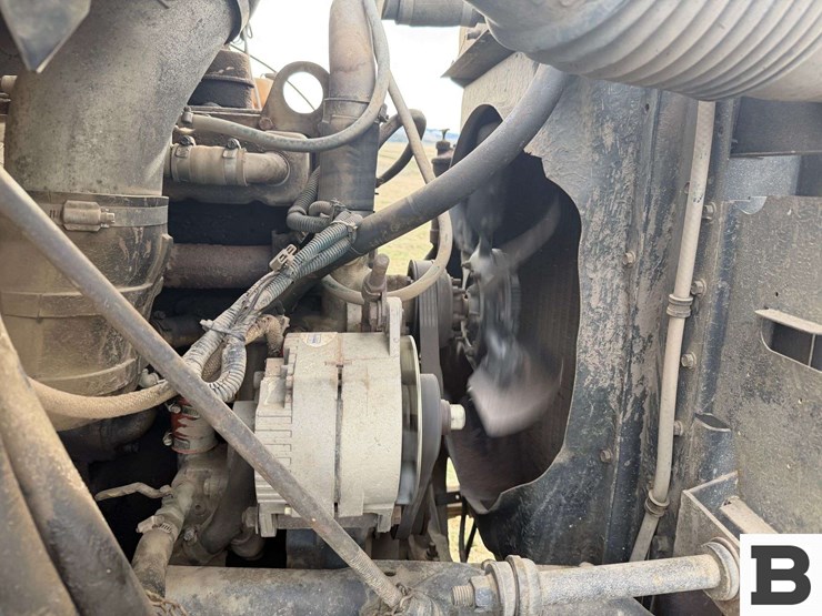 1985-international-s2300-image-19