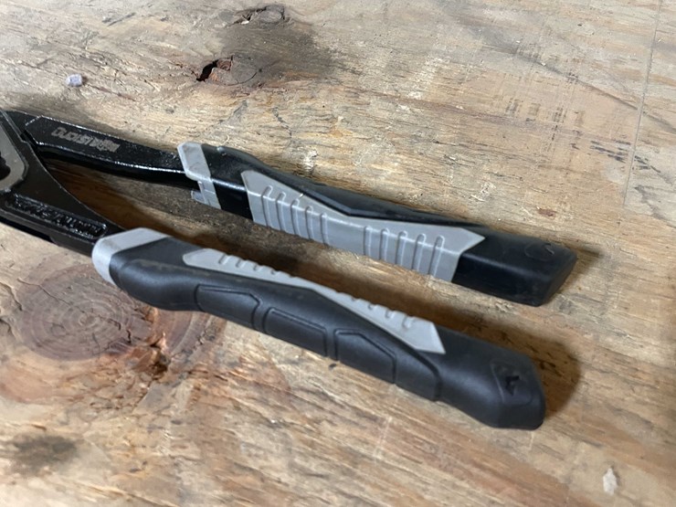 #2310-•-lot-of-(3)-knipex-style-adjustable-pliers-(pr12)-image-10