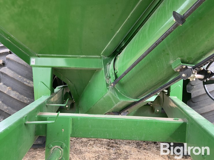 2022-brent-v1300-image-10