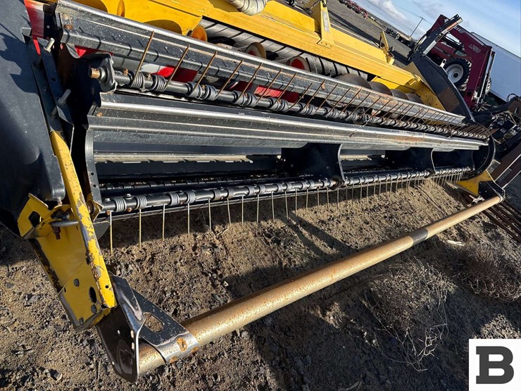 2011-new-holland-haybine-16hs-image-8