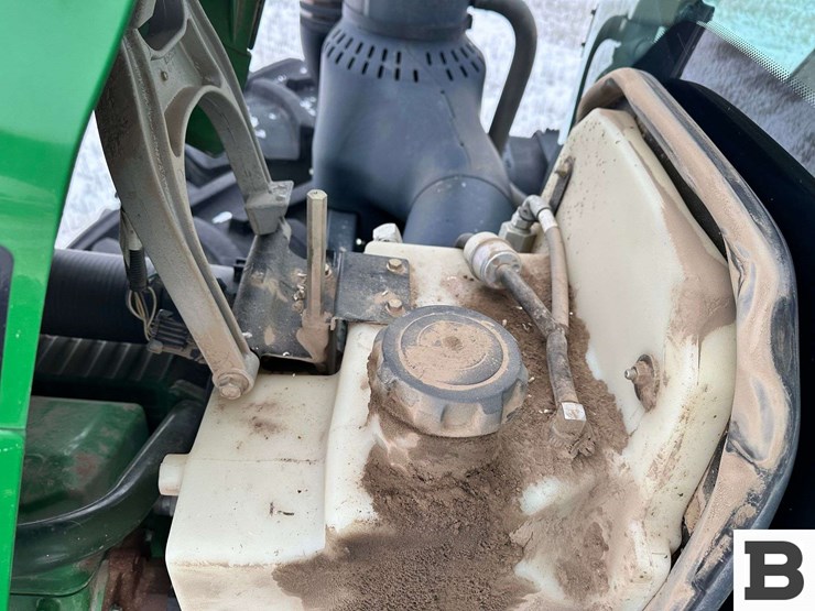 2011-john-deere-9530-image-39