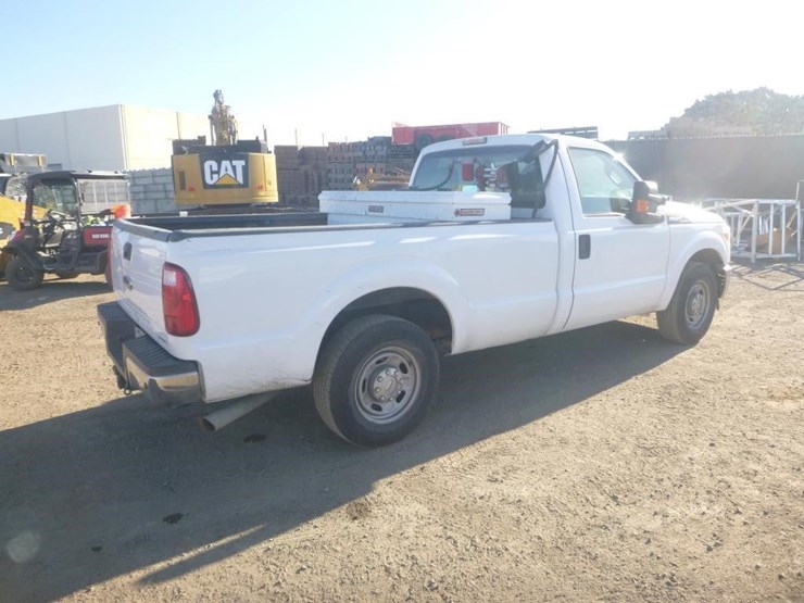 2011-ford-f250-image-3