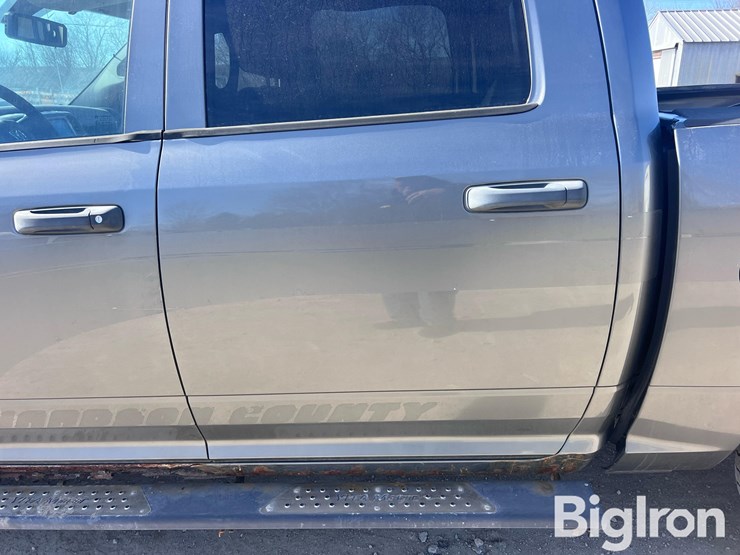 2013-dodge-1500-image-14