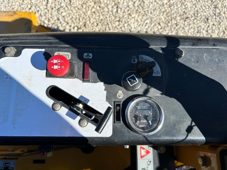 2017-hustler-super-z-72-image-15