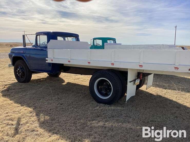 1960-ford-f600-image-8