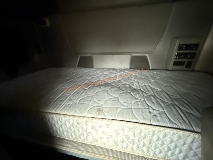 2017-international-prostar-image-83