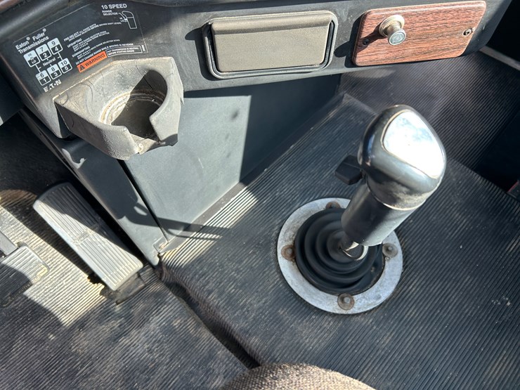 #39248-•-2000-freightliner-fd1-t/a-single-cab-truck-tractor-1fuy3mcb2ylb03327-image-53