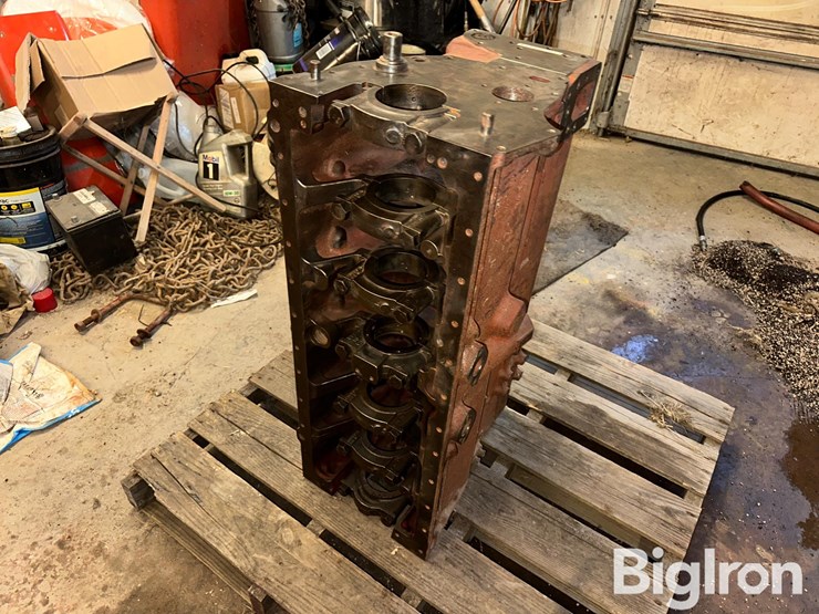 allis-chalmers-3500-image-1